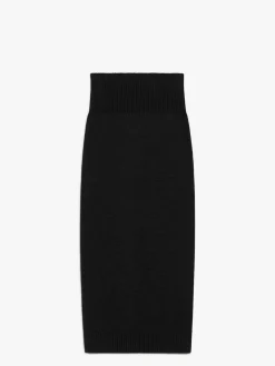 Seamless wool skirt