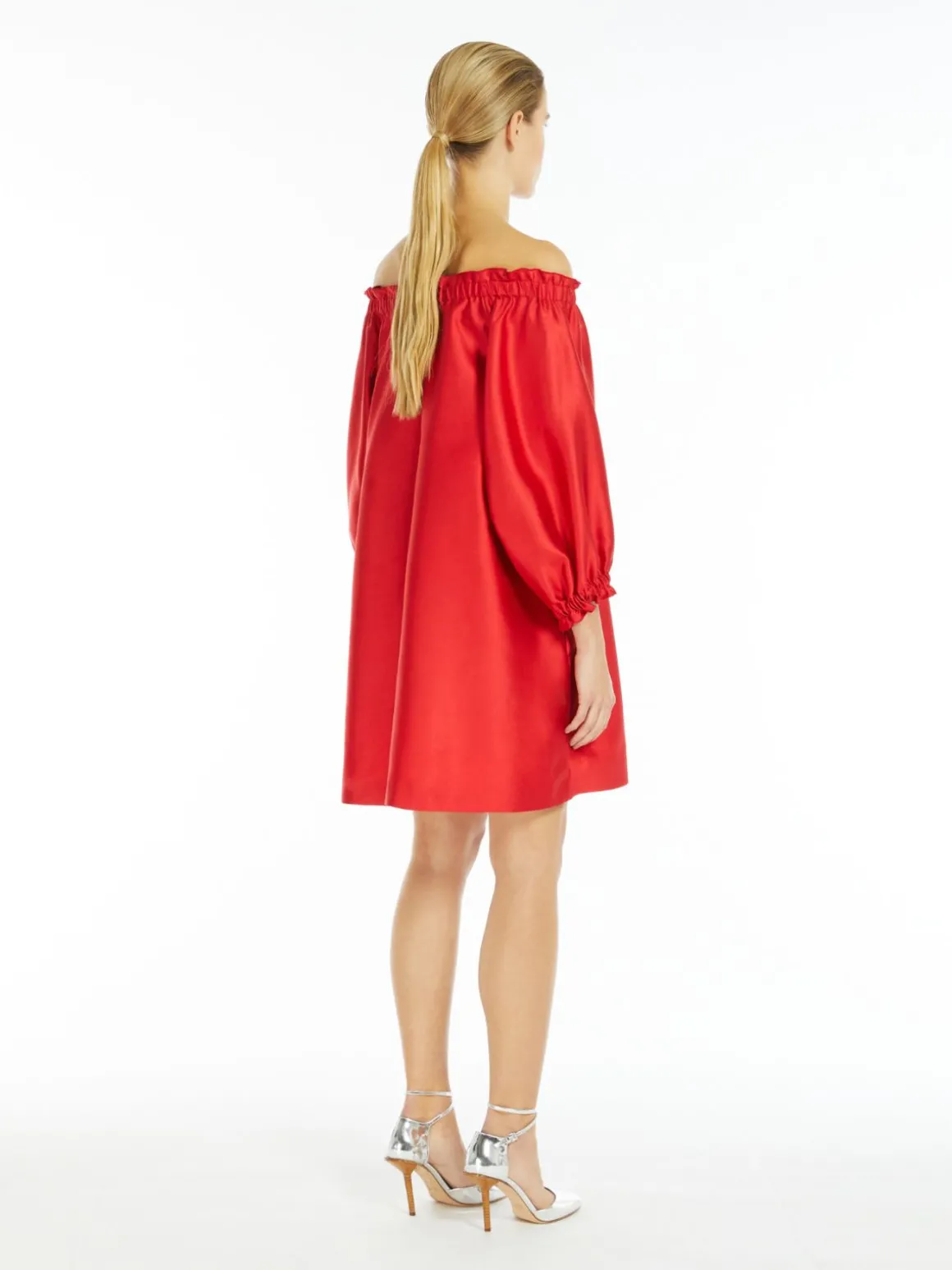 Short dress in silk-blend shantung
