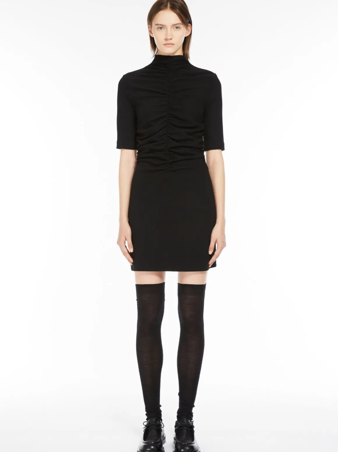 Short gathered dress
