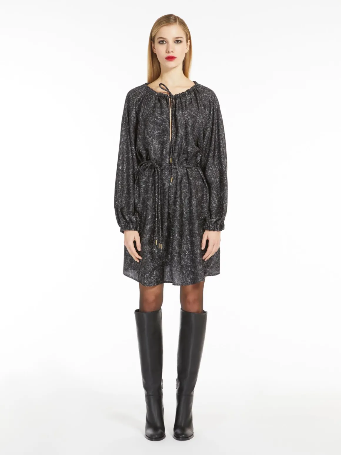 Short printed twill dress
