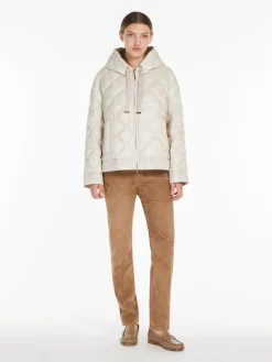 Short, reversible down jacket in water-repellent canvas