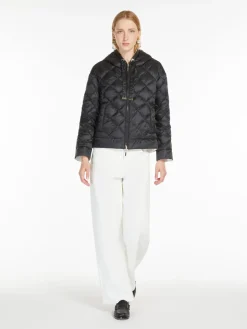 Short, reversible down jacket in water-repellent canvas