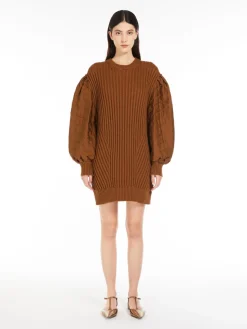 Short ribbed wool dress