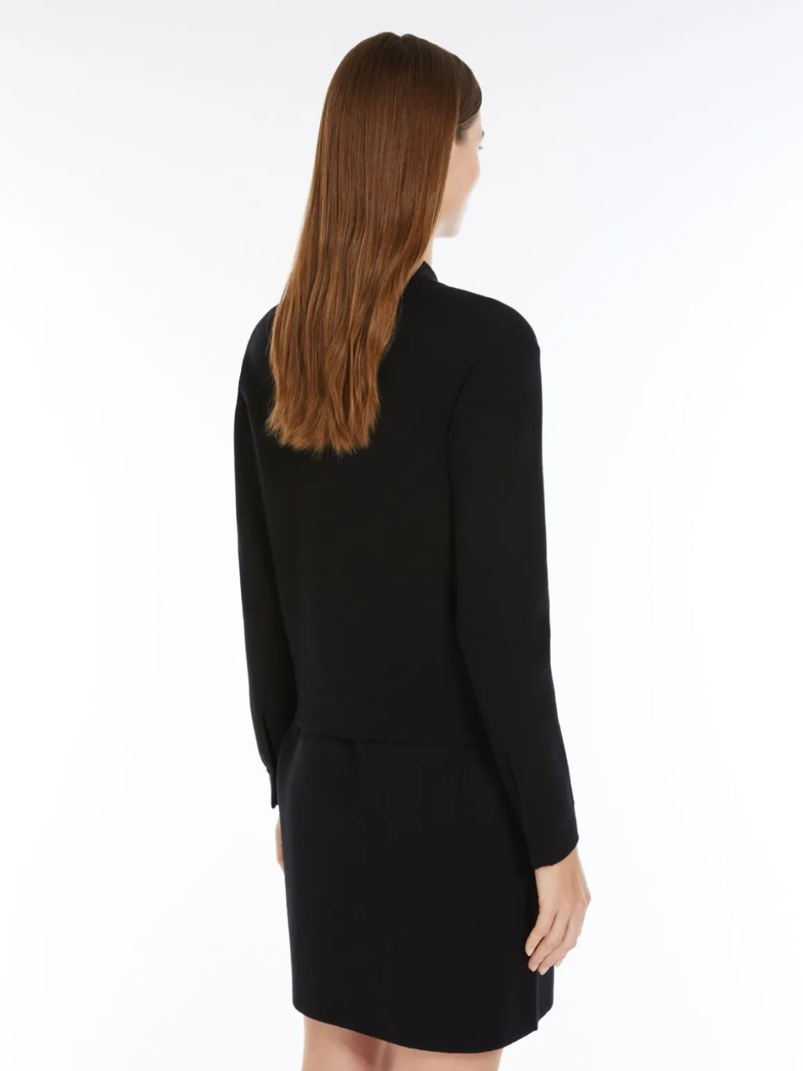 Short stretch viscose jacket