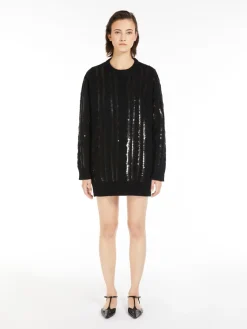 Short wool and cashmere dress
