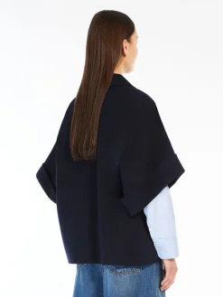 Short wool coat