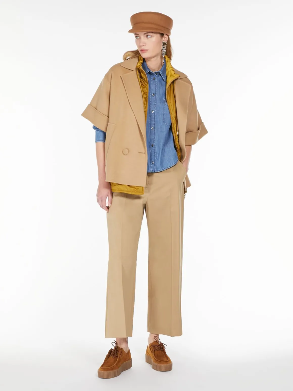 Short wool coat