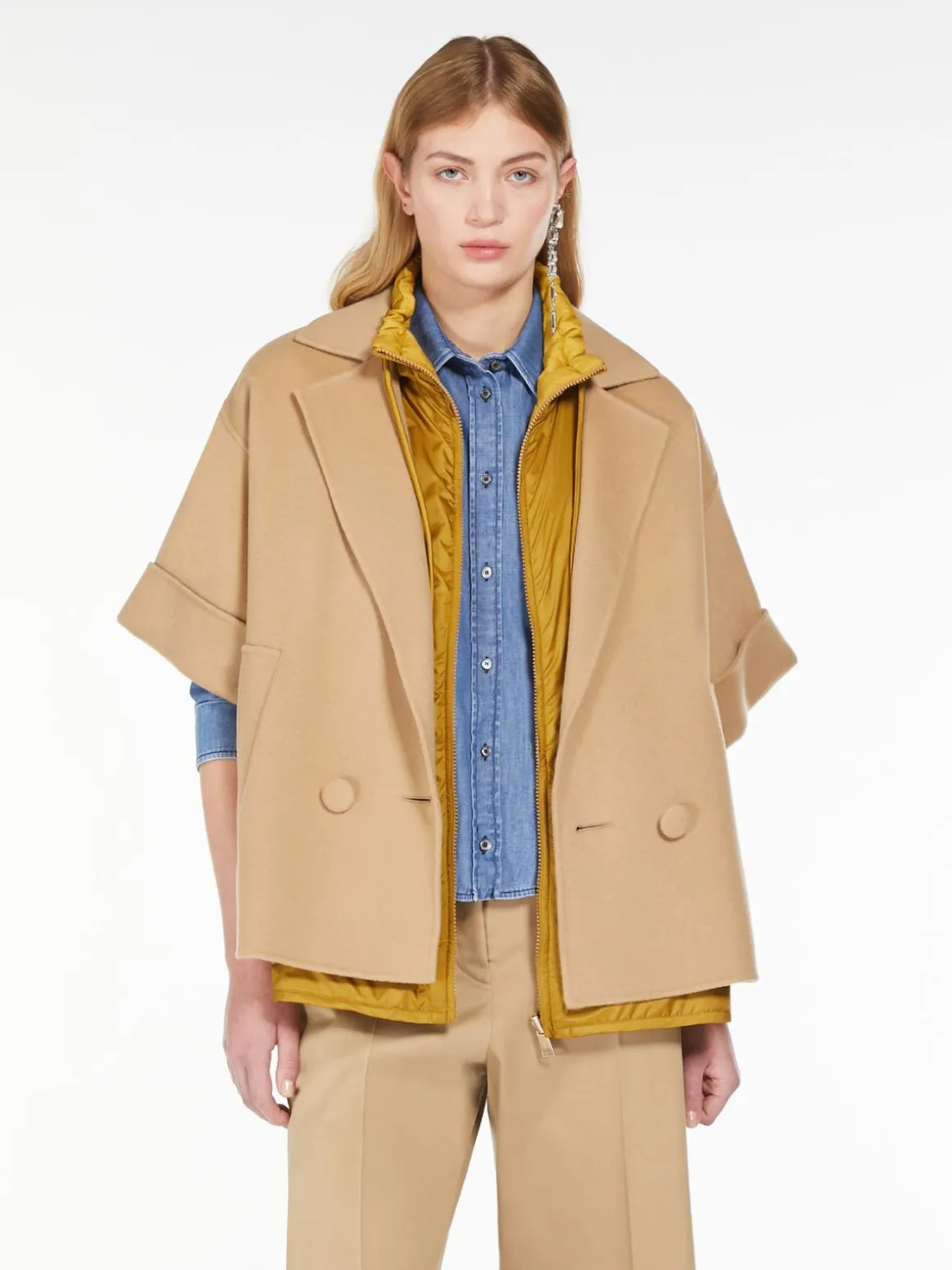 Short wool coat