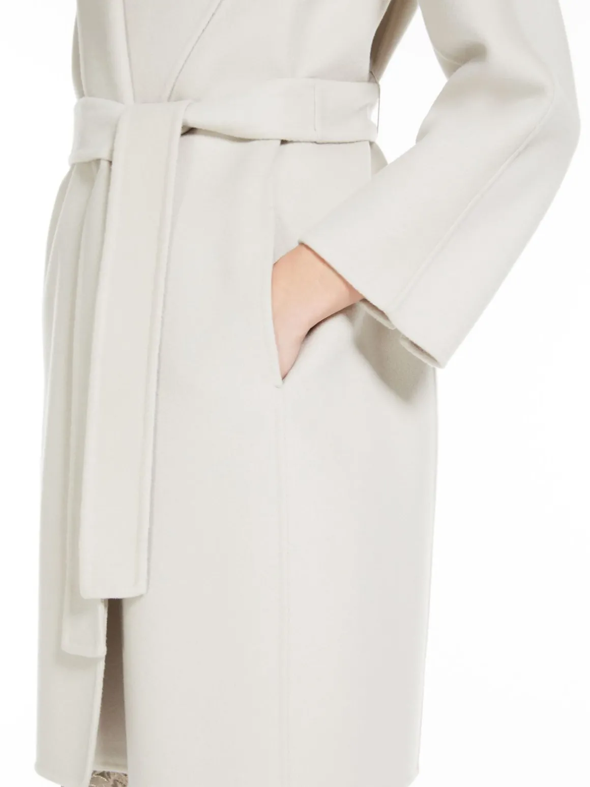 Short wool coat