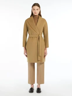Short wool coat