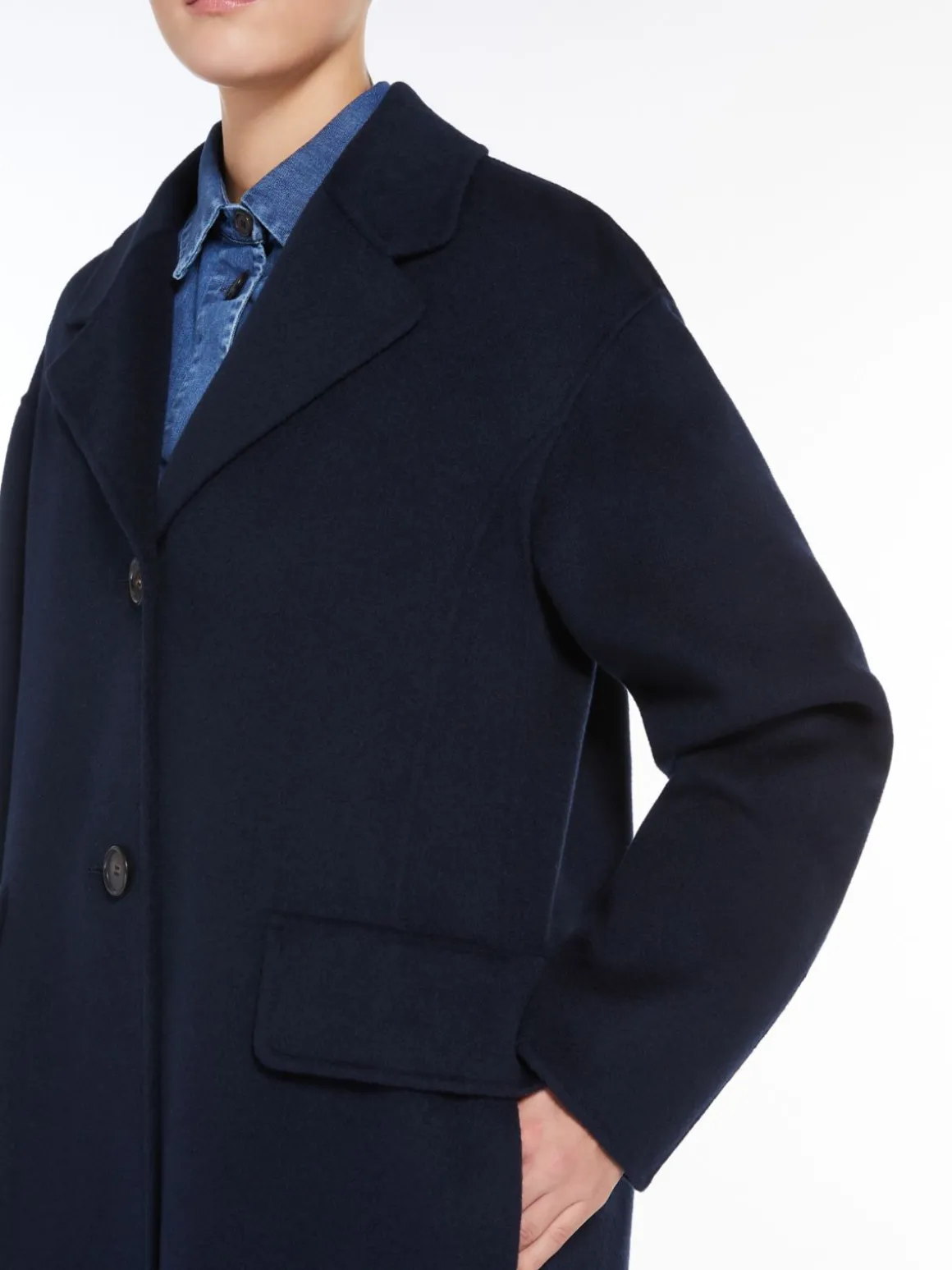 Single-breasted wool coat