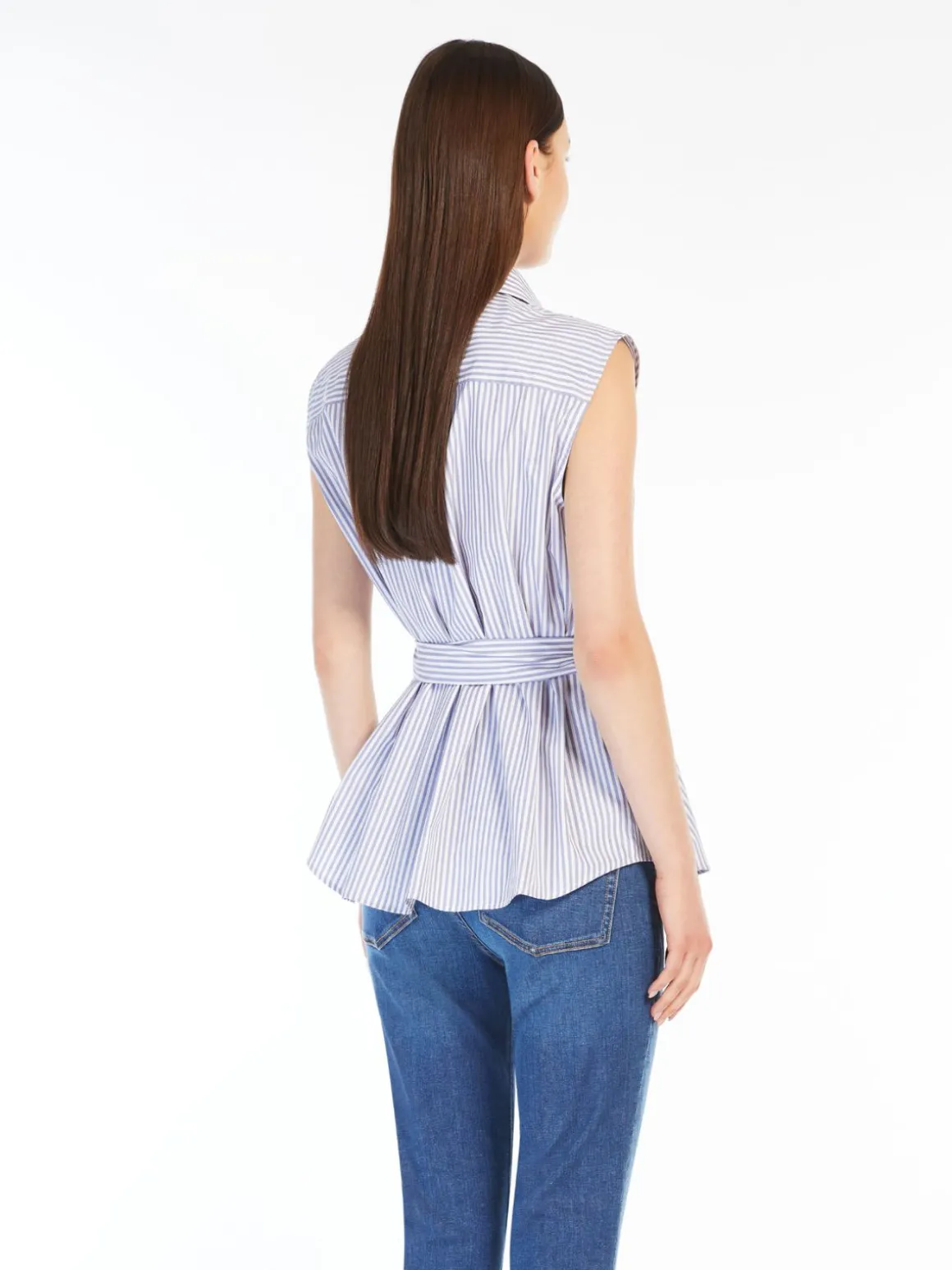 Sleeveless poplin shirt