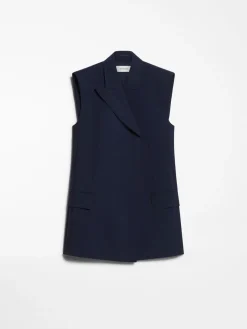 Sleeveless tailored blazer