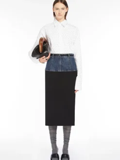 Slim-fit denim skirt