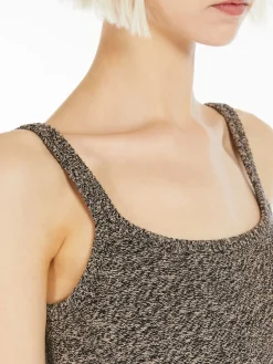 Slim-fit sleeveless dress
