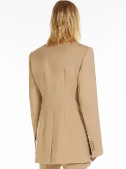 Slim-fit tailored blazer