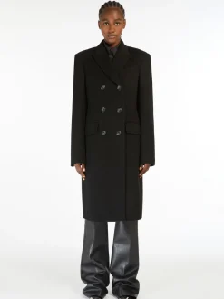 Slim-fit wool coat
