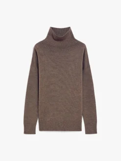 Soft wool knit jumper