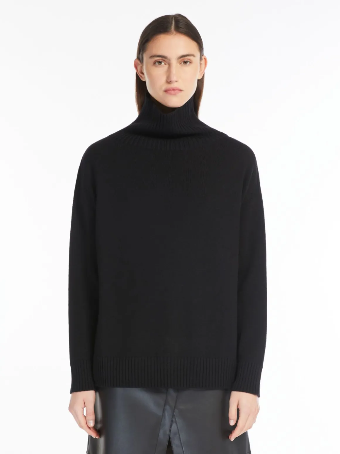 Soft wool knit jumper