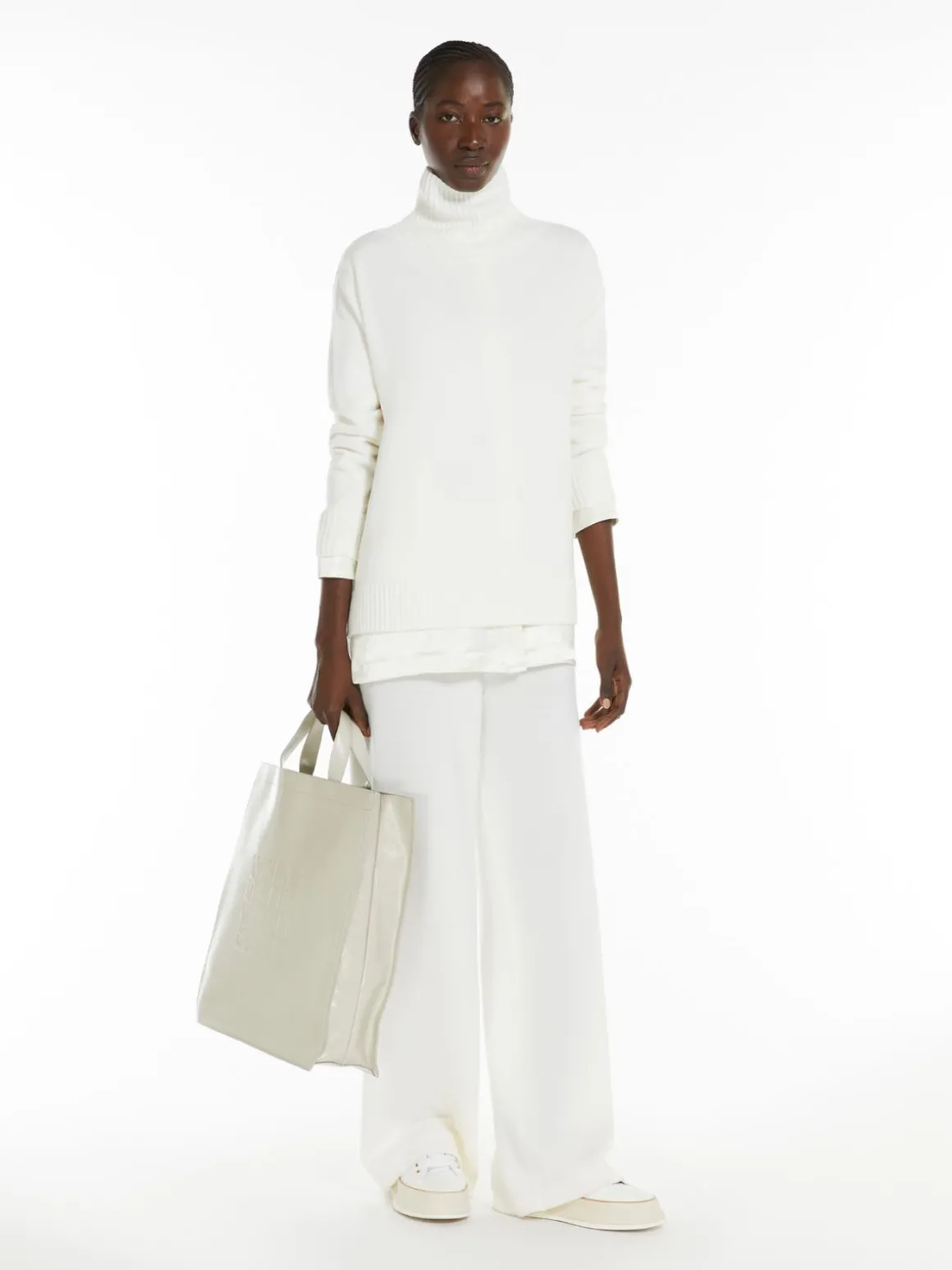 Straight wool trousers
