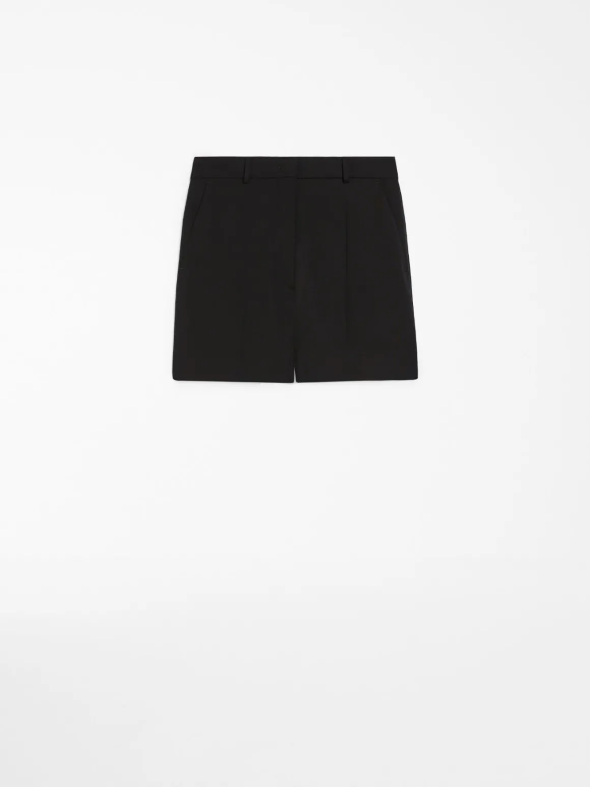 Stretch wool shorts