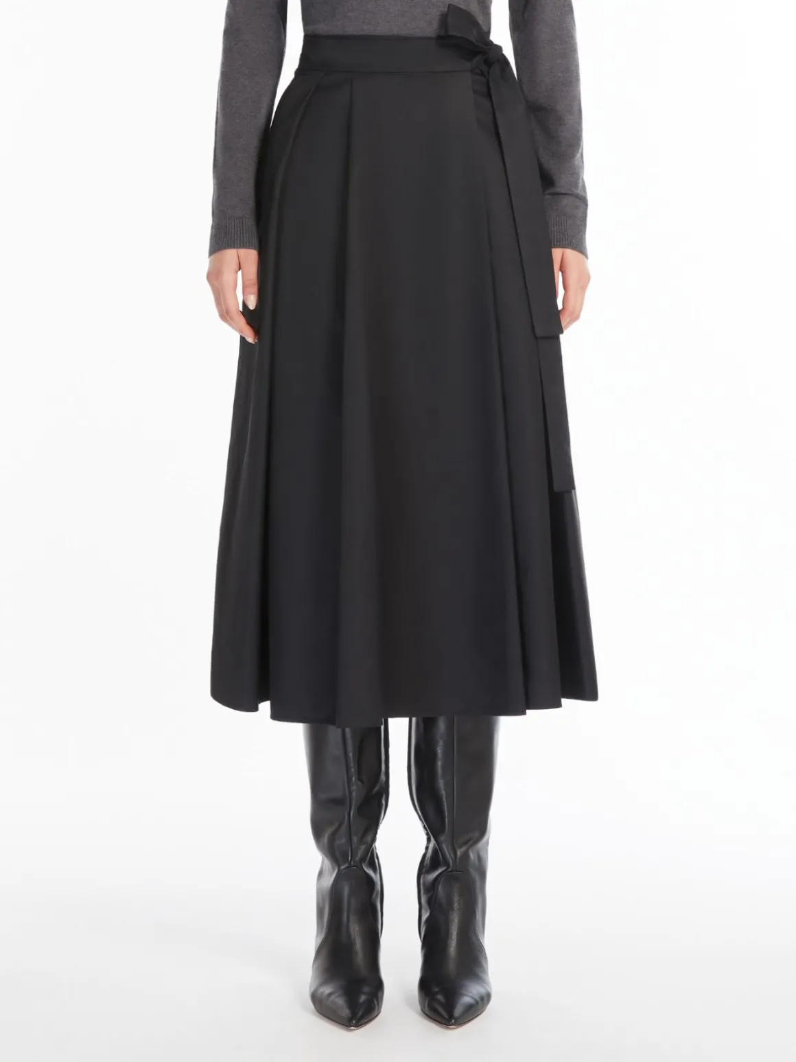 Technical twill wrap skirt