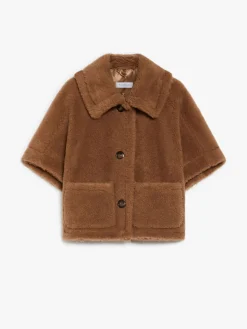 Teddy fabric boxy cape