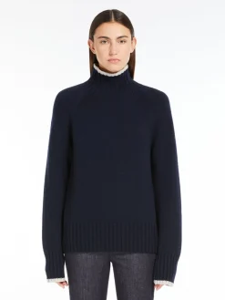 Turtleneck in wool and cashmere