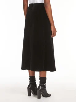 Velvet flared skirt