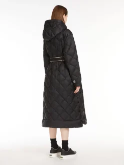 Water-repellent parka