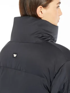 Water-repellent satin down jacket
