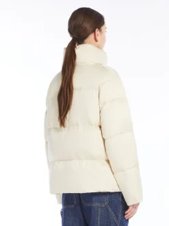 Water-repellent satin down jacket