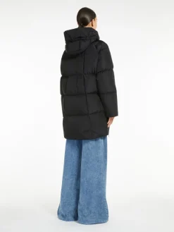 Water-repellent taffeta parka