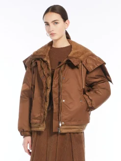 Water-repellent twill parka