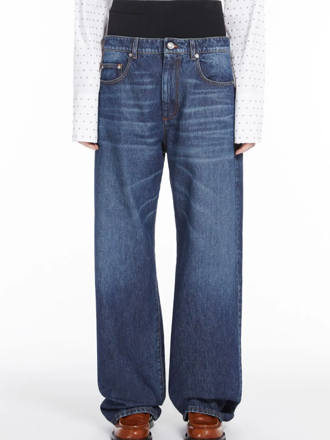 Wide-fit denim jeans