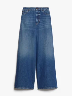Wide-leg denim jeans