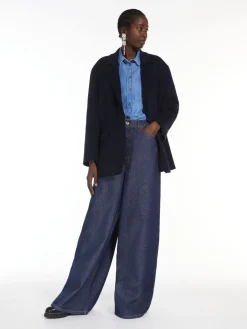 Wide-leg denim jeans