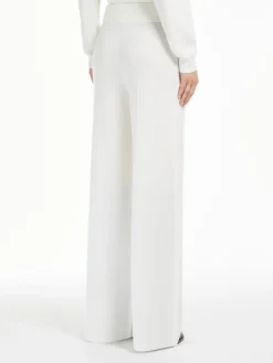 Wide-leg wool yarn trousers