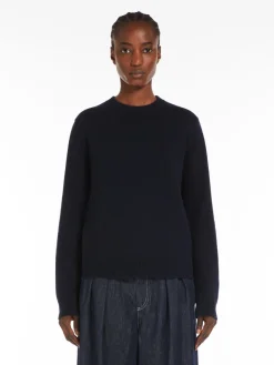 Wool and cashmere jumper
