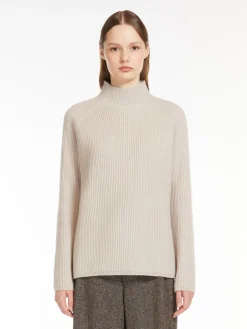 Wool and cashmere ribbed jumper