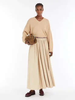 Wool and viscose-blend V-neck sweater