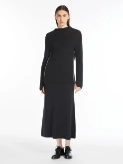 Wool flared skirt