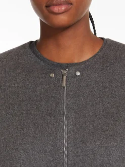 Wool jacket with zip