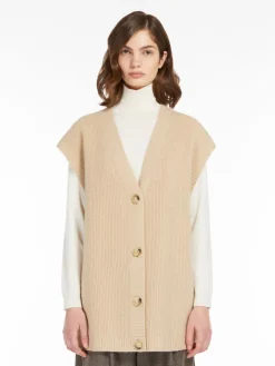 Wool knit fabric gilet