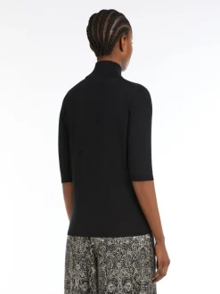 Wool knit turtleneck jumper